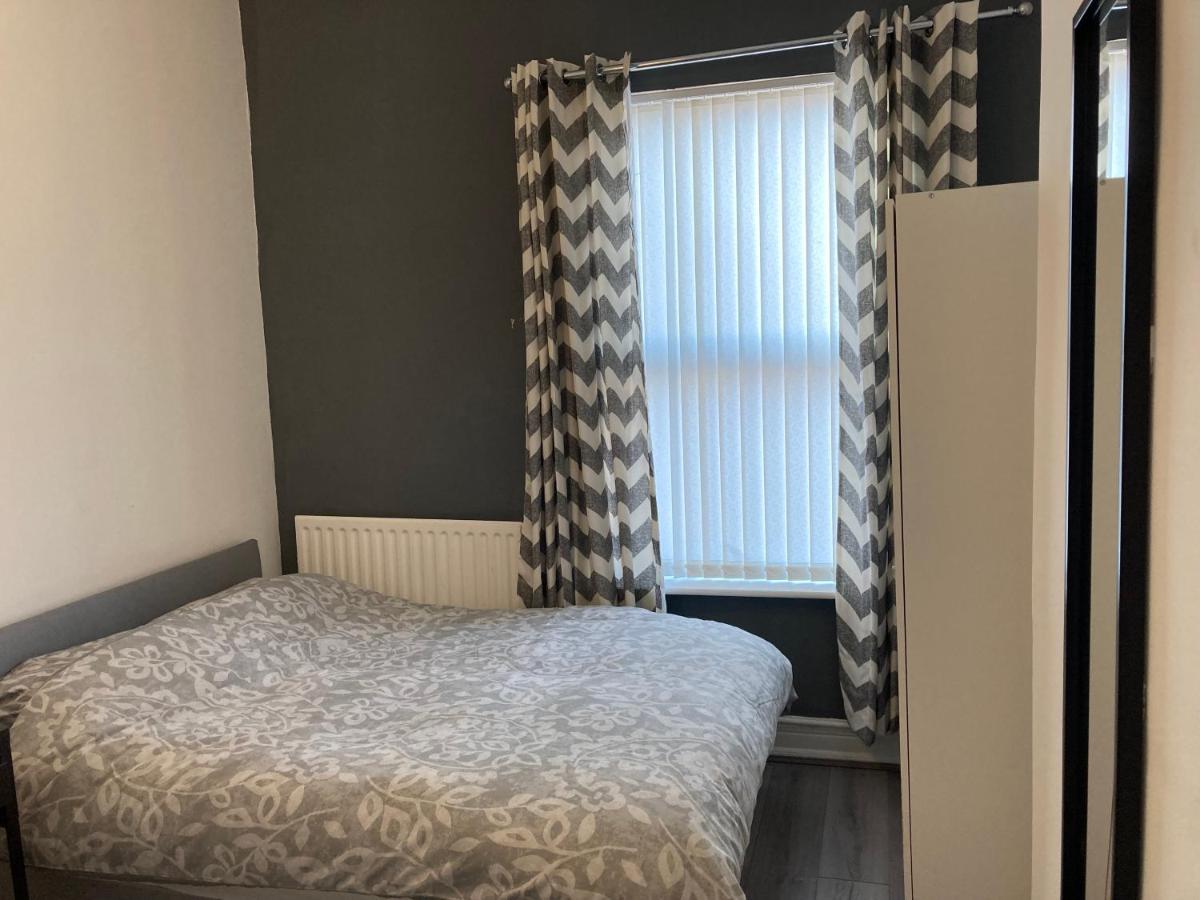 Chosen Rocky Lane Private Rooms Liverpool Exterior photo